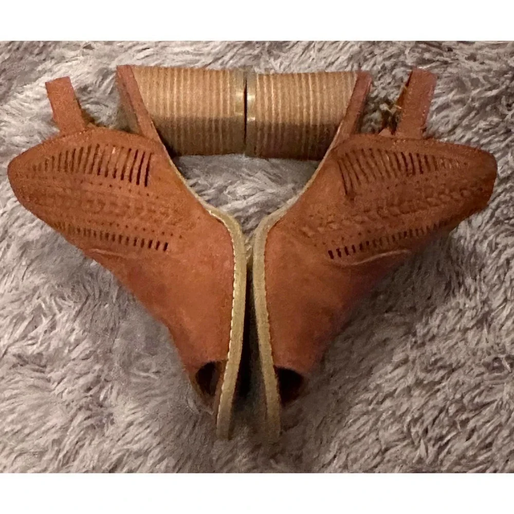 Universal Thread Brown Sling Back Peep-Toe Mule Heels Women Size 9.5